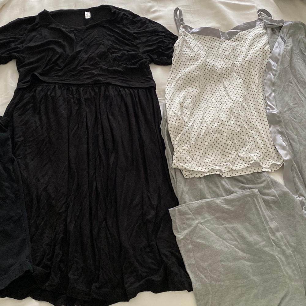 Nursing Maternity sleepwear/loungewear Bundle size large